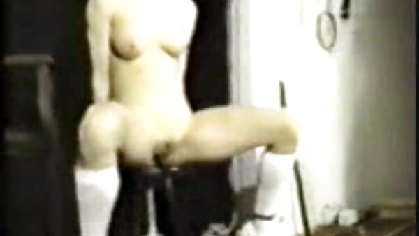 Bonerific Girl Rosa in einem heißen porn clip german Solo-Masturbationsvideo